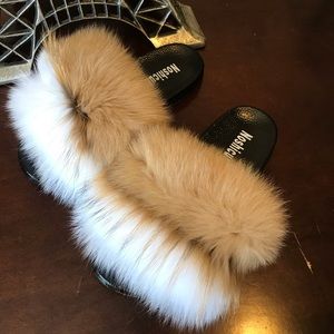 100% Raccoon Fur Slides